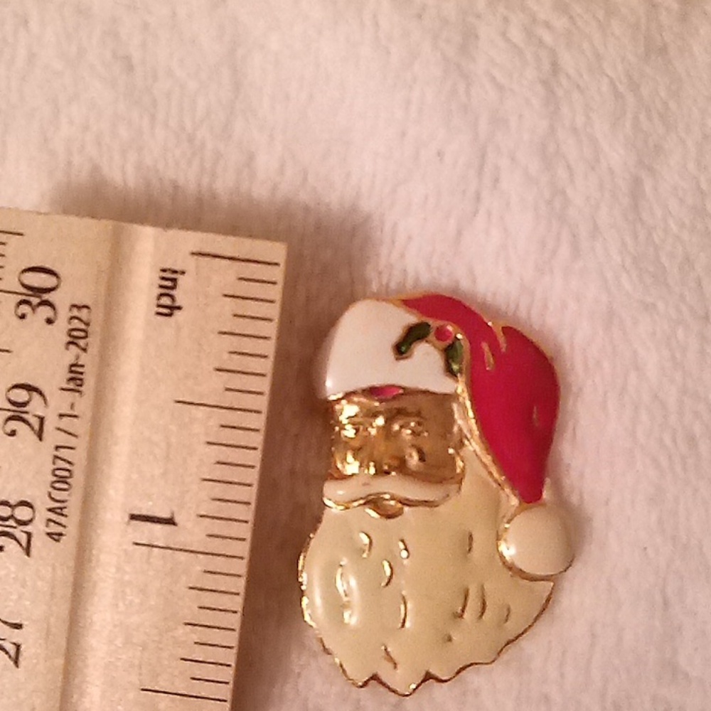 Vintage Santa pin